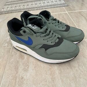 Nike Air Max 1 Premium - Mens US 9.5 - used but good condition- no box
